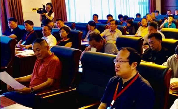 共筑鼎盛 齐创辉煌 首届中国旅游演艺发展研讨会在承德举行(图2) 共筑鼎盛 齐创辉煌 首届中国旅游演艺发展研讨会在承德举行(图2)