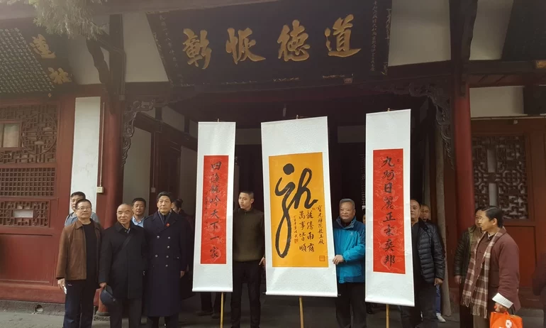 中流击水再出发:国智智库文化传媒研究院探索“文媒商”融合创新发展(图2) 中流击水再出发:国智智库文化传媒研究院探索“文媒商”融合创新发展(图2)