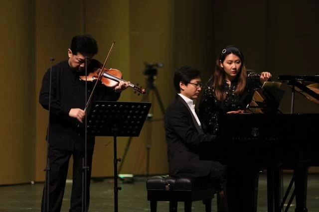 "即墨贝多芬" 梁大南与谭小棠室内乐音乐会(图4) "即墨贝多芬" 梁大南与谭小棠室内乐音乐会(图4)