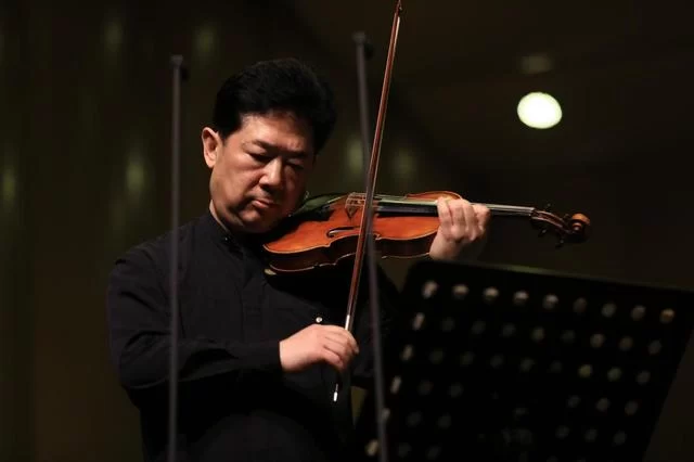 "即墨贝多芬" 梁大南与谭小棠室内乐音乐会(图2) "即墨贝多芬" 梁大南与谭小棠室内乐音乐会(图2)