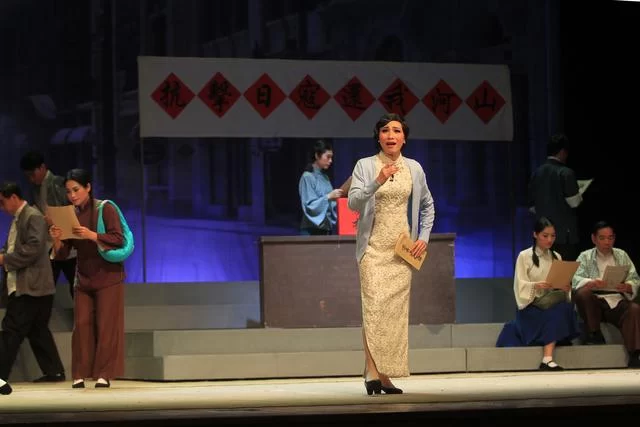 《浴火凤凰》受邀参演广东省舞台艺术精品展,被列入广东近年来舞台艺术创作生产成果之一(图6) 《浴火凤凰》受邀参演广东省舞台艺术精品展,被列入广东近年来舞台艺术创作生产成果之一(图6)