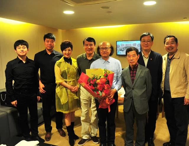 庆祝中华人民共和国成立70周年,中国交响乐作品展演上海音乐会成功举办(图8) 庆祝中华人民共和国成立70周年,中国交响乐作品展演上海音乐会成功举办(图8)