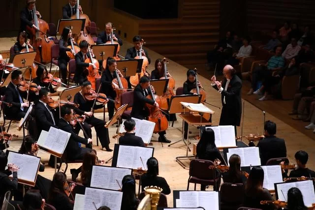 庆祝中华人民共和国成立70周年,中国交响乐作品展演上海音乐会成功举办(图2) 庆祝中华人民共和国成立70周年,中国交响乐作品展演上海音乐会成功举办(图2)