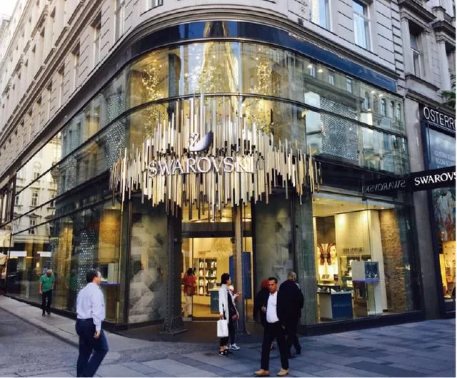 莞产灯照亮了全国人大常委会会议厅(图3) 莞产灯照亮了全国人大常委会会议厅(图3)