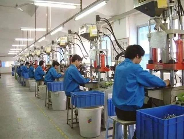 东莞太平手袋厂:在改革开放的序曲里奏响春天的节拍(图7) 东莞太平手袋厂:在改革开放的序曲里奏响春天的节拍(图7)