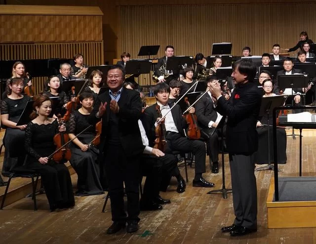 中国交响乐作品展演庆祝新中国成立70周年,哈尔滨音乐会成功举办(图5) 中国交响乐作品展演庆祝新中国成立70周年,哈尔滨音乐会成功举办(图5)