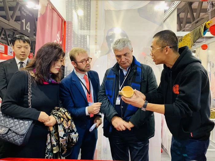 “中国礼物”主题展区亮相第24届米兰国际手工艺博览会(图5)