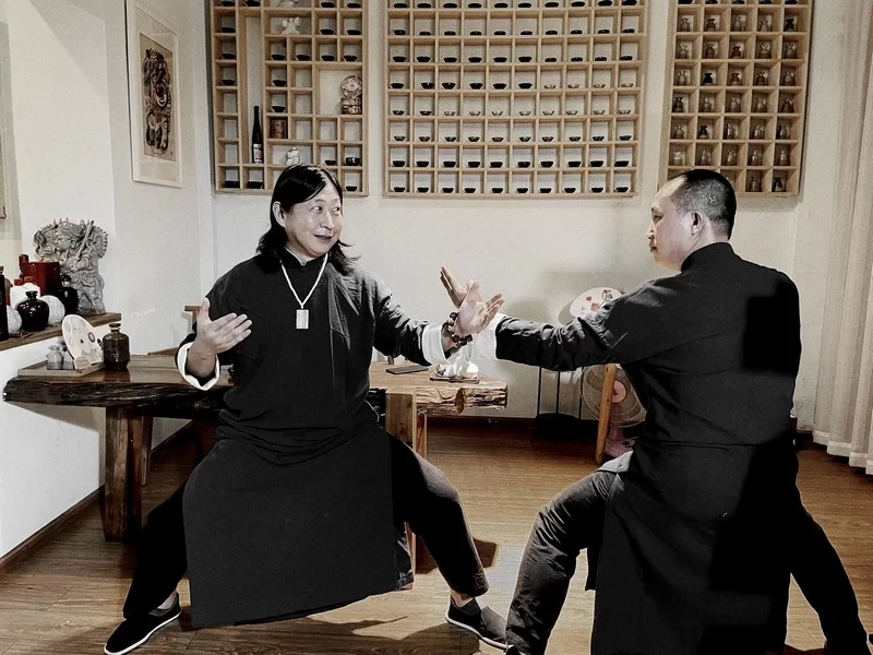 饮下这瓶“横行霸道酒”，岁月从此无须彷徨(图4)