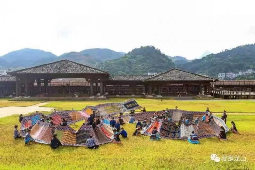 “玩”艺术的非遗人刘代娥：让土家织锦在新时代枝繁叶茂(图1)