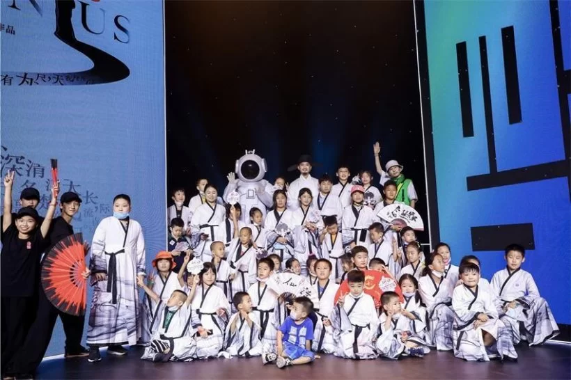 开放式儿童情景剧《诗仙》酷趣上演，人气火爆惊喜不断