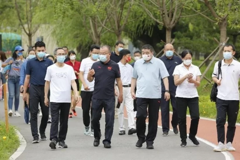 全民健身日主题定向赛悦动北京东城龙潭中湖(图2) 全民健身日主题定向赛悦动北京东城龙潭中湖(图2)