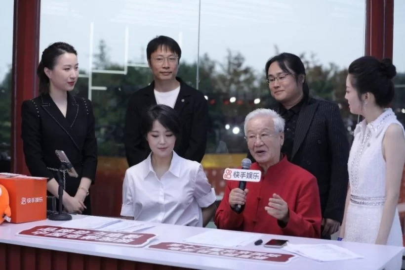 聚焦电影与品牌互动,让公益直播助力电影腾飞(图3) 聚焦电影与品牌互动,让公益直播助力电影腾飞(图3)