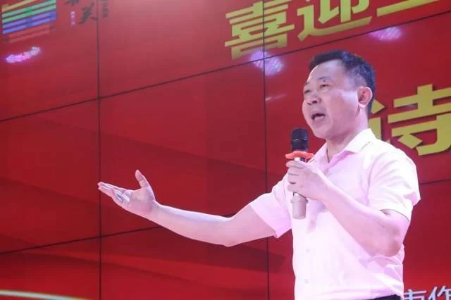 “喜迎二十大 诗意漫武江”全国诗歌大赛颁奖仪式在武江举行(图5) “喜迎二十大 诗意漫武江”全国诗歌大赛颁奖仪式在韶关武江举行(图5)