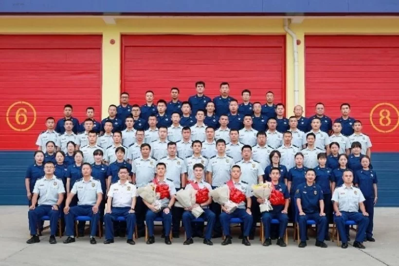 榆林榆阳区消防救援大队召开2022年度“国考”录用干部欢送座谈会(图3) 榆林榆阳区消防救援大队召开2022年度“国考”录用干部欢送座谈会(图3)