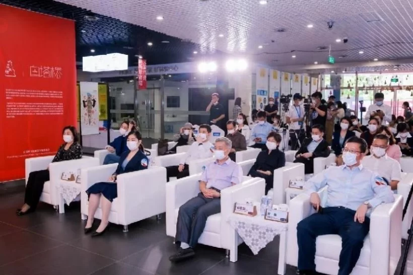 2022“白塔杯”文化创意大赛颁奖典礼暨2023大赛启动仪式成功举办(图1) 2022“白塔杯”文化创意大赛颁奖典礼暨2023大赛启动仪式成功举办(图1)