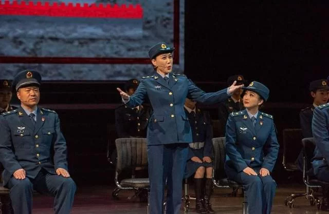 金响用歌声致敬阎肃,唱响音乐剧《风花雪月》(图2) 金响用歌声致敬阎肃,唱响音乐剧《风花雪月》(图2)