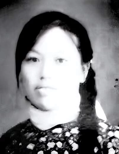 黄河边的母亲(图2) 黄河边的母亲(图2)