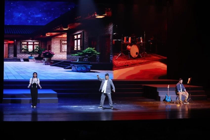 音乐剧《京·谣》在京首演：新时代追梦人最热烈的热爱与坚持(图6)