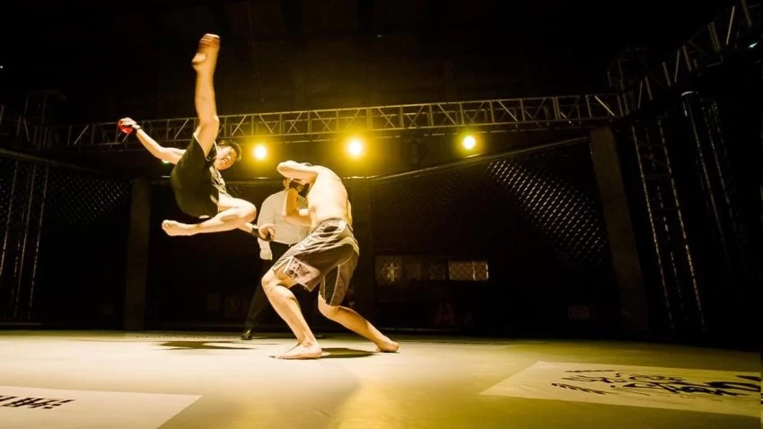 尹纯雄高燃动作片《八极拳王》7月3日云端上映(图5) 尹纯雄高燃动作片《八极拳王》7月3日云端上映(图5)