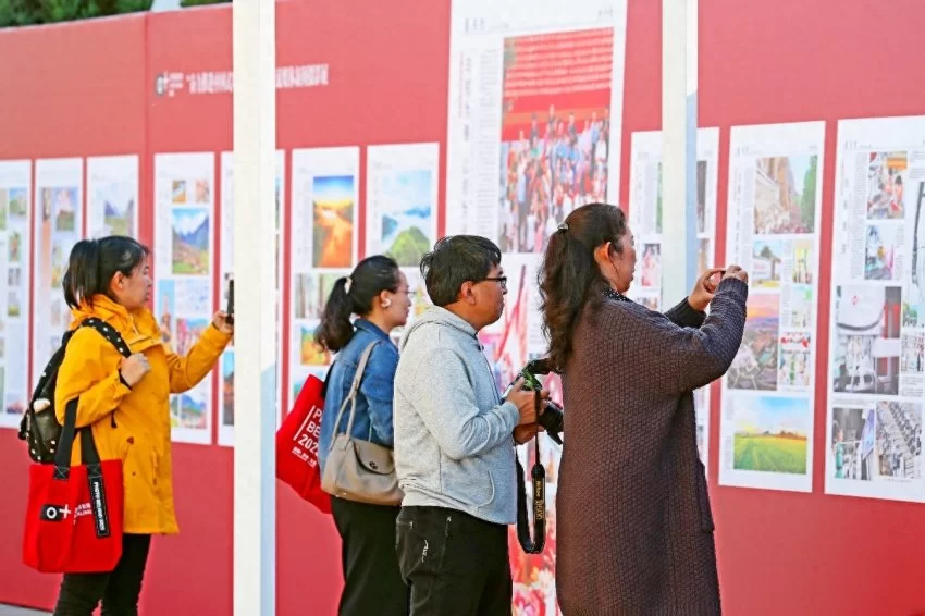 “影像:乡村•共生”:北京国际摄影周2023在北京开幕(图3) “影像:乡村•共生”:北京国际摄影周2023在北京开幕(图3)