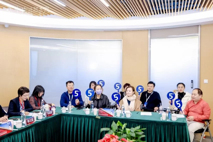 “北京银行北京分行·京萤计划—少年创想”定向赛道决赛成功举办(图7) “北京银行北京分行·京萤计划—少年创想”定向赛道决赛成功举办(图7)