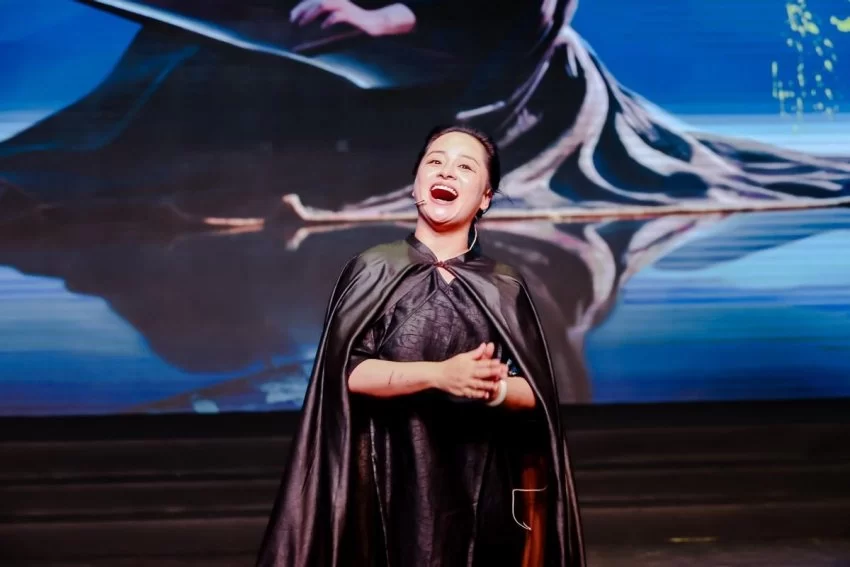 定档海口!“寻剑音声海”东方古韵唱诵音乐会全球首演揭幕(图6) 定档海口!“寻剑音声海”东方古韵唱诵音乐会全球首演揭幕(图6)