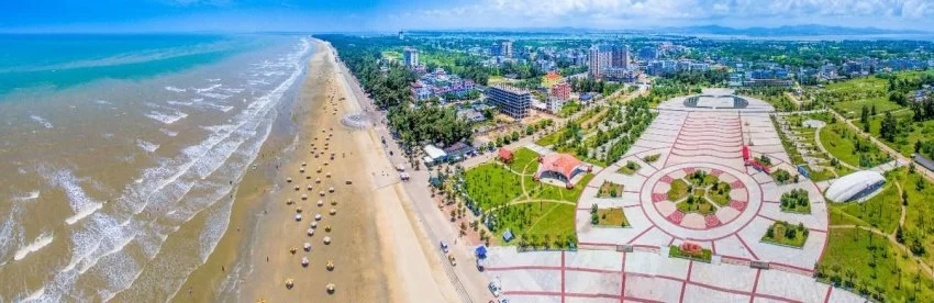 2023“壮美广西·多彩边关”中国文艺名家边疆行采风(图4) 2023“壮美广西·多彩边关”中国文艺名家边疆行采风(图4)