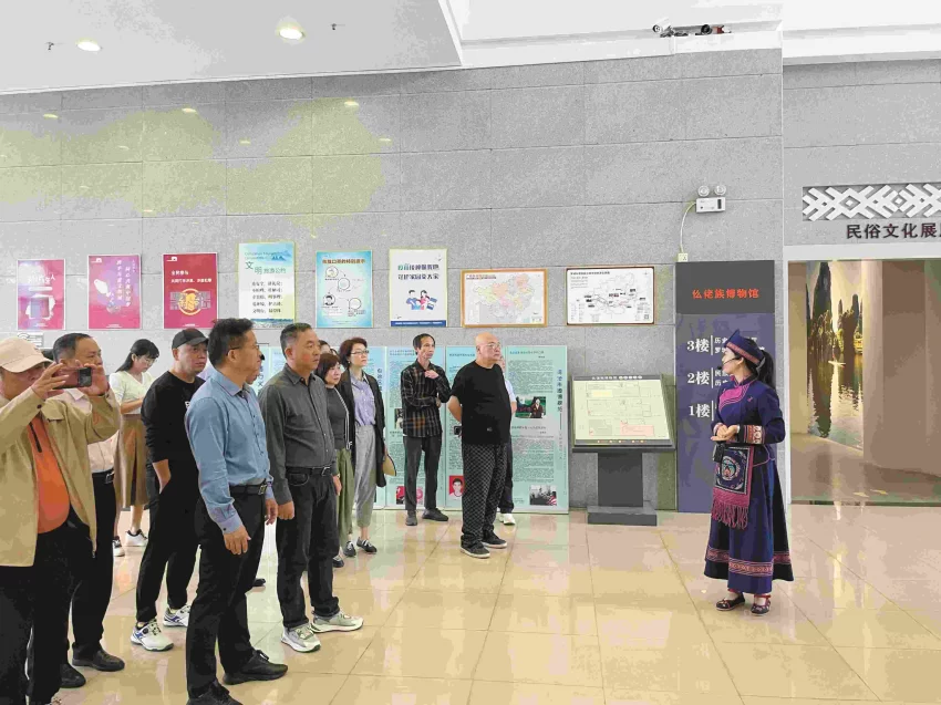 在静默与低调中的闪耀——广西“80后”“90后”诗人阅读札记(图3) 在静默与低调中的闪耀——广西“80后”“90后”诗人阅读札记(图3)