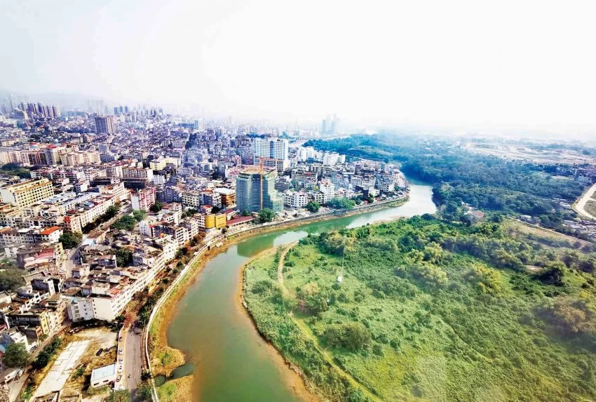 壮美广西 多彩边关——2023中国文艺名家边疆行采风活动扫描(图5) 壮美广西 多彩边关——2023中国文艺名家边疆行采风活动扫描(图5)