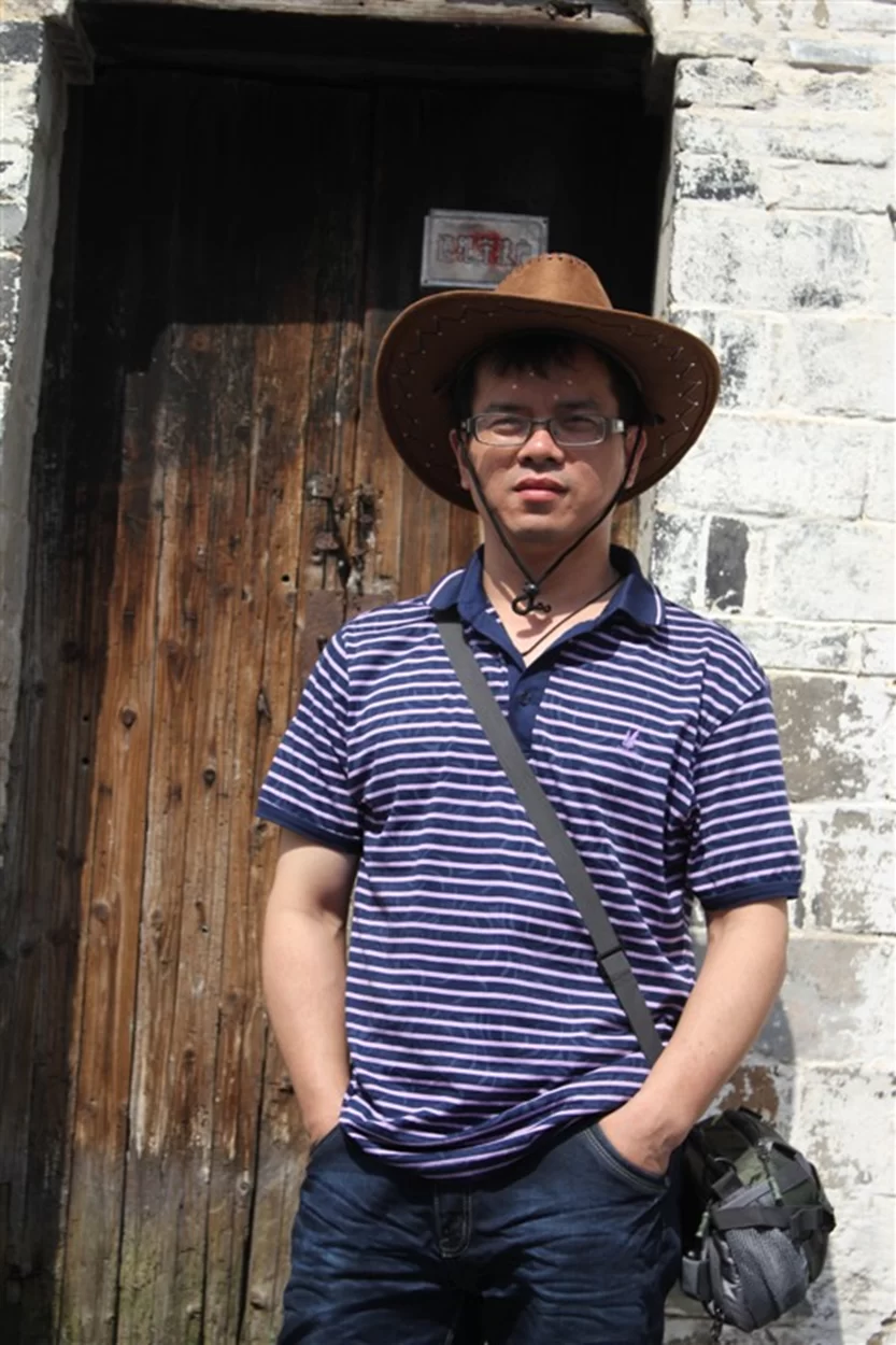 北流市为林白、朱山坡设立工作室(图3) 北流市为林白、朱山坡设立工作室(图3)