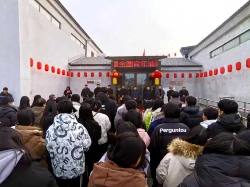 “汇画之约”——首届全国青年油画作品邀请展开幕(图2) “汇画之约”——首届全国青年油画作品邀请展开幕(图2)