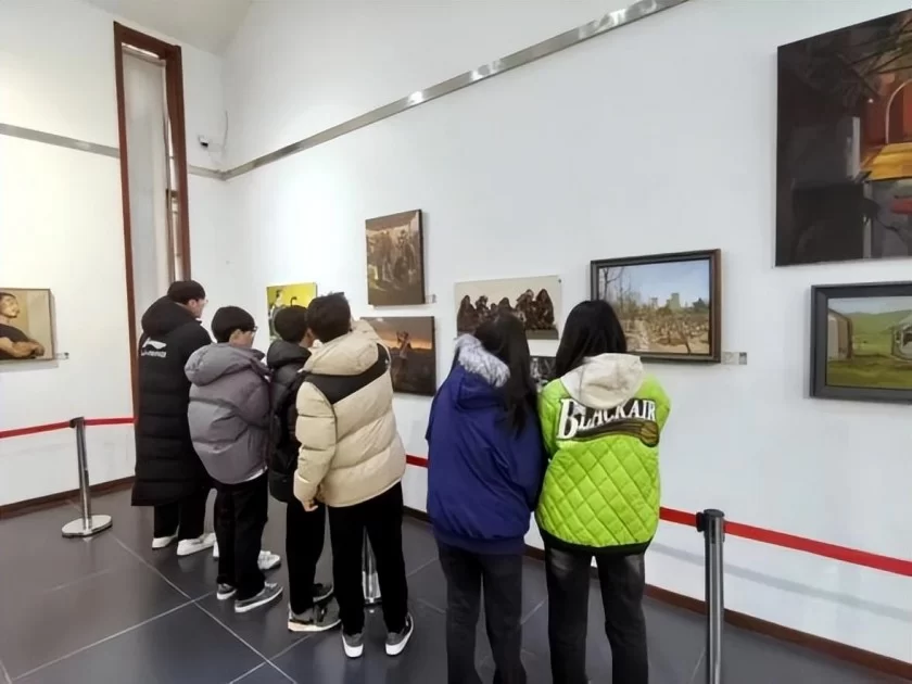 “汇画之约”——首届全国青年油画作品邀请展开幕(图9) “汇画之约”——首届全国青年油画作品邀请展开幕(图9)