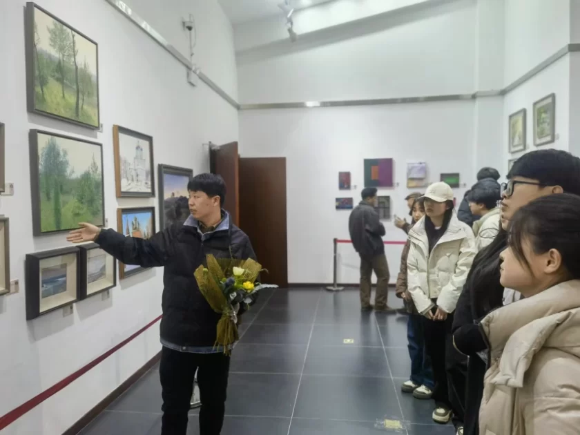 “汇画之约”——首届全国青年油画作品邀请展开幕(图8) “汇画之约”——首届全国青年油画作品邀请展开幕(图8)