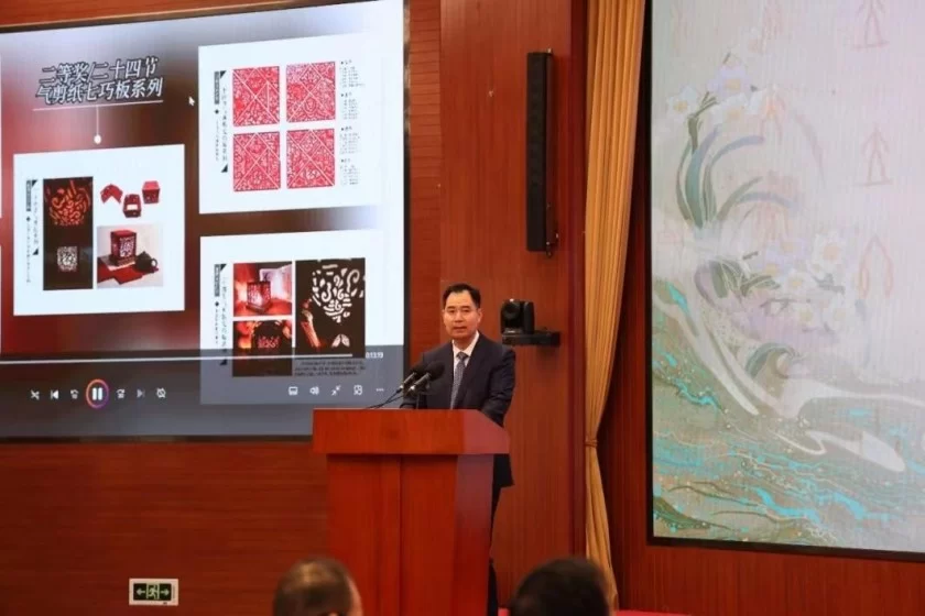 第四届“二十四节气文化作品设计大赛”圆满收官(图2) 第四届“二十四节气文化作品设计大赛”圆满收官(图2)