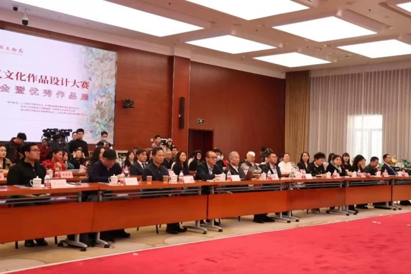 第四届“二十四节气文化作品设计大赛”圆满收官(图4) 第四届“二十四节气文化作品设计大赛”圆满收官(图4)