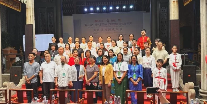 一所幼儿园的“惊艳”——第二届中国—东盟(南宁)非物质文化遗产周在南宁举行(图5) 一所幼儿园的“惊艳”——第二届中国—东盟(南宁)非物质文化遗产周在南宁举行(图5)