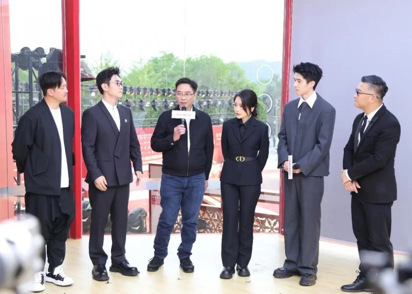 “品牌助力电影”公益直播活动亮相北影节开幕式(图3) “品牌助力电影”公益直播活动亮相第十四届北京国际电影节开幕式(图3)