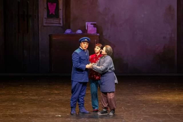 文化和旅游部老干部庆祝中华人民共和国成立75周年经典剧目文艺演出成功举办(图8)