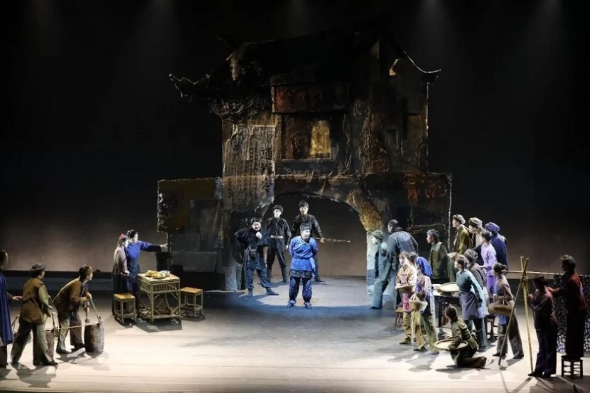 赣南采茶戏《一个人的长征》晋京展演:展现淳朴劳动人民形象 传承红色信仰力量(图8) 赣南采茶戏《一个人的长征》晋京展演:展现淳朴劳动人民形象 传承红色信仰力量(图8)