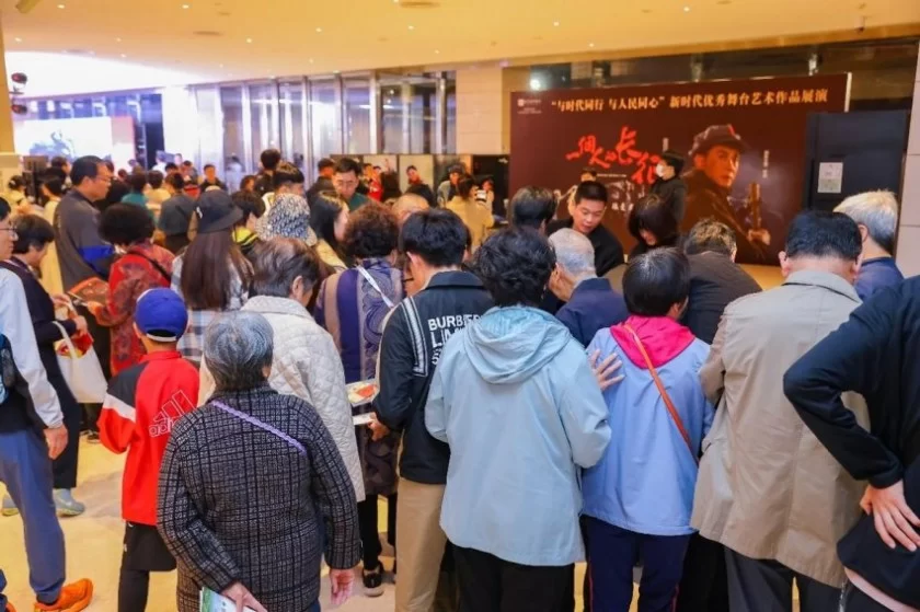 赣南采茶戏《一个人的长征》晋京展演:展现淳朴劳动人民形象 传承红色信仰力量(图12) 赣南采茶戏《一个人的长征》晋京展演:展现淳朴劳动人民形象 传承红色信仰力量(图12)