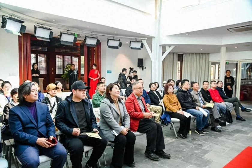 北京西城区“行走中轴线”活动启动(图1)