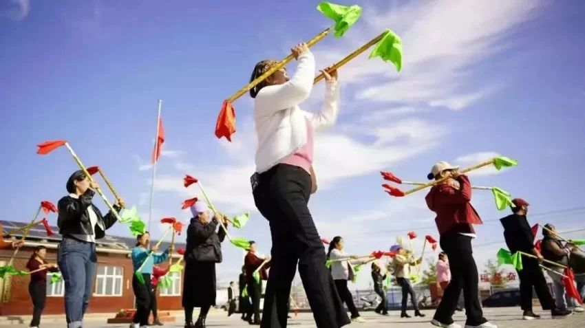 文化圆桌 | 激发全社会参与活力 破解资源配置结构性矛盾(图2)