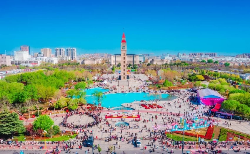 鹤舞樱飞向未来 十有城市展画卷——鹤壁樱花季赏樱活动侧记(图2)