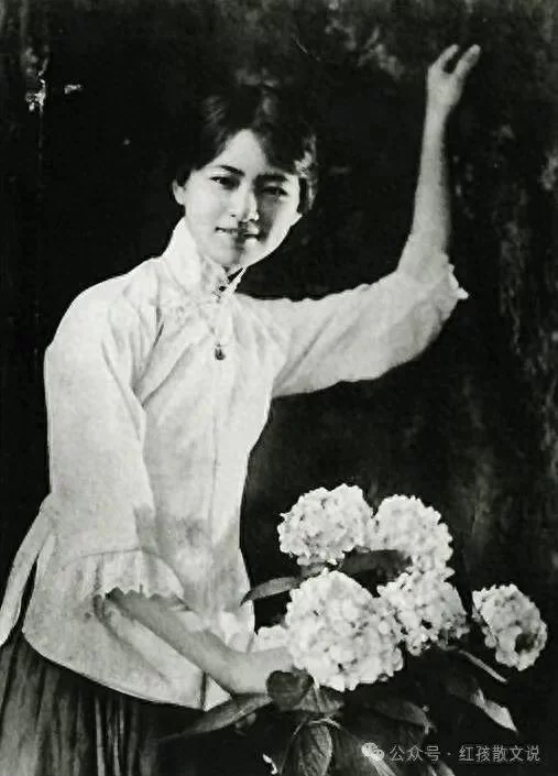 读林徽因想到乌兰诺娃