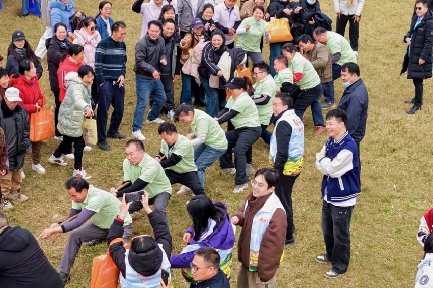 广西马山县六马村：流水欢歌迎客来(图3)