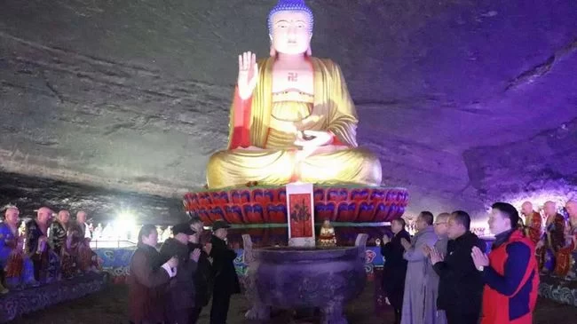 重庆金佛寺和国是成都智库共同举办文化传承活动祈福盛世新景(图2)