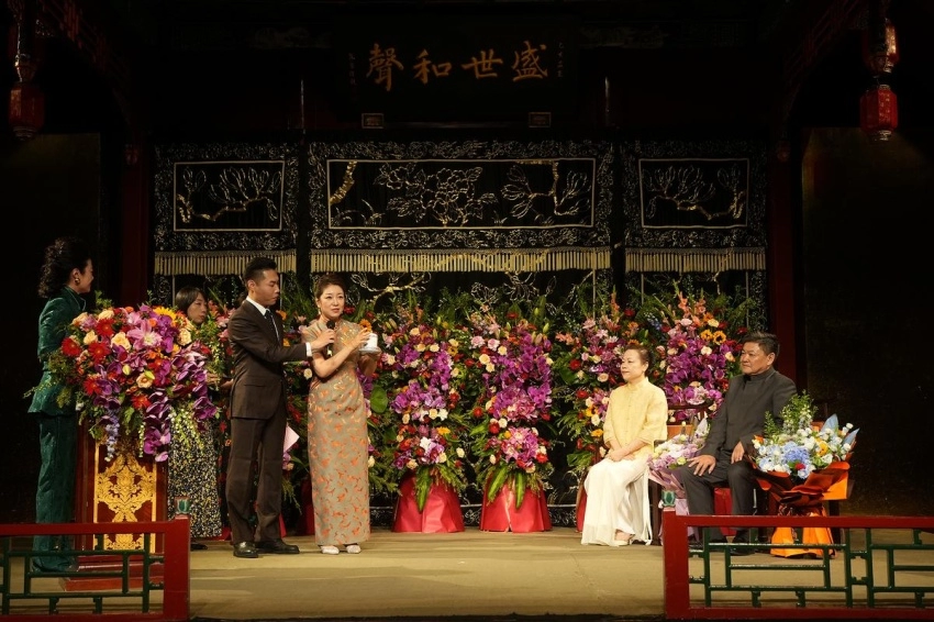 北方昆曲剧院张明明拜师府剑萍 共续昆曲提琴百年薪火(图2)
