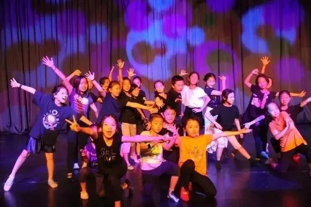 天桥艺术中心“缤纷儿童”嘉年华 | 献给孩子们的儿童节礼物(图39) 天桥艺术中心“缤纷儿童”嘉年华 | 献给孩子们的儿童节礼物(图39)