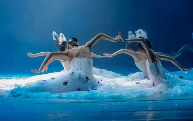 天桥艺术中心“缤纷儿童”嘉年华 | 献给孩子们的儿童节礼物(图53) 天桥艺术中心“缤纷儿童”嘉年华 | 献给孩子们的儿童节礼物(图53)