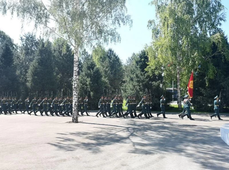 习近平:不敢有丝毫自满,但怀有无比自信(图3) 习近平:不敢有丝毫自满,但怀有无比自信(图3)